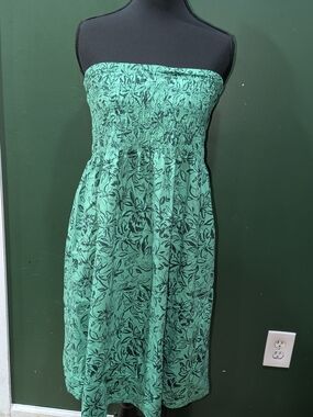 Green Strapless Smocked Sundress